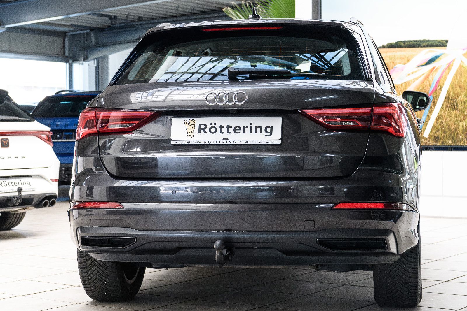 Fahrzeugabbildung Audi Q3 35 TFSI advanced +LED +KAMERA +NAVI +AHK