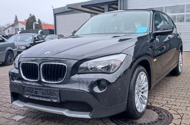 BMW X1 18 i sDrive PDC 1 Hand Serviceheft VOLL