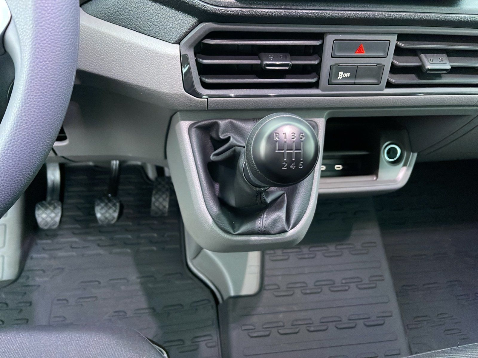 Volkswagen Crafter - Bild 14
