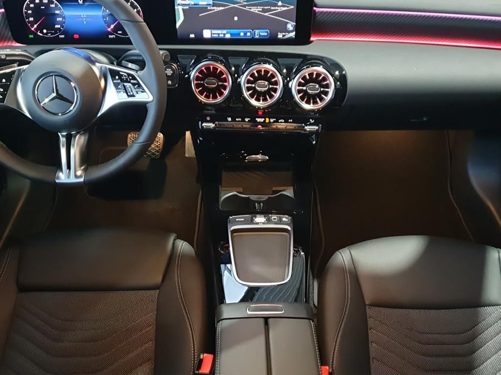 Fahrzeugabbildung Mercedes-Benz A 180 Distronic*AHK*Sound*Night*LED*Sitzhzg*360