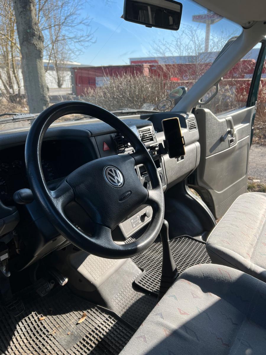 Volkswagen T4 2.5 Syncro 4x4 Transporter Hoch & Lang