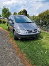 Volkswagen VW Sharan 2.0 TDI 140 PS TÜV + Inspektion ... - Volkswagen Sharan aus 2010
