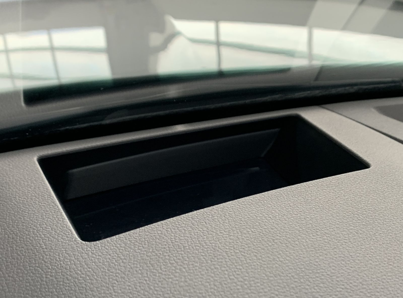 Fahrzeugabbildung Audi e-tron 55 Quattro*S-line*Leder*Matrix*HUD*AHK*