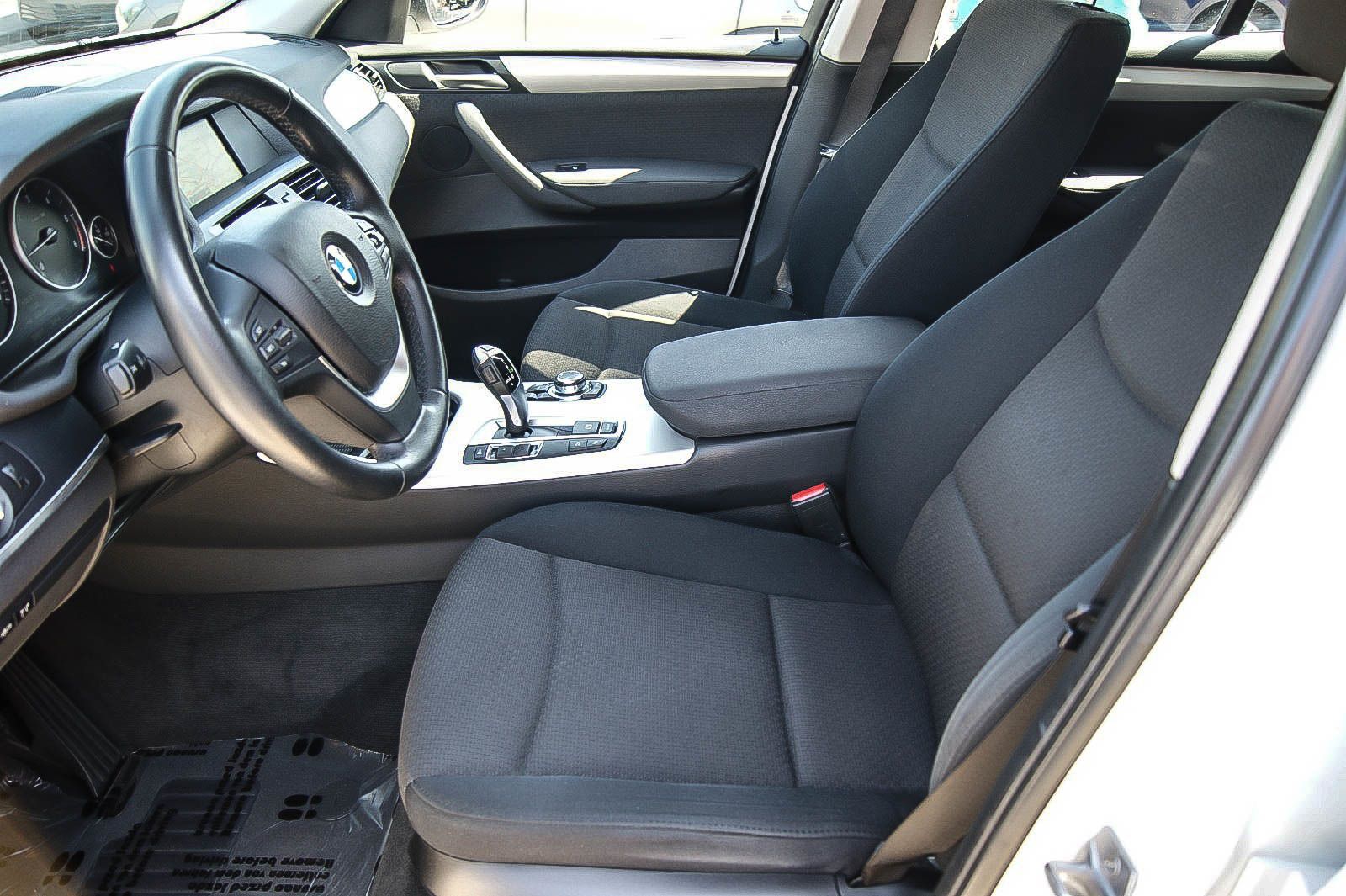 Fahrzeugabbildung BMW X3 xDrive30d Aut. XENON NAVI ANHZV MEMORY 1.HAND