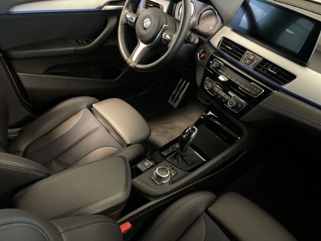 Fahrzeugabbildung BMW X2 sDrive 20d, M Sport Autom. Navi, Sitzheizung