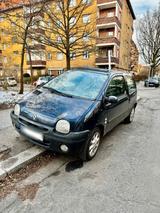 Renault Twingo I Initiale | C06 | 16V | | ... - Renault Twingo Initiale mit Benzin-Antrieb