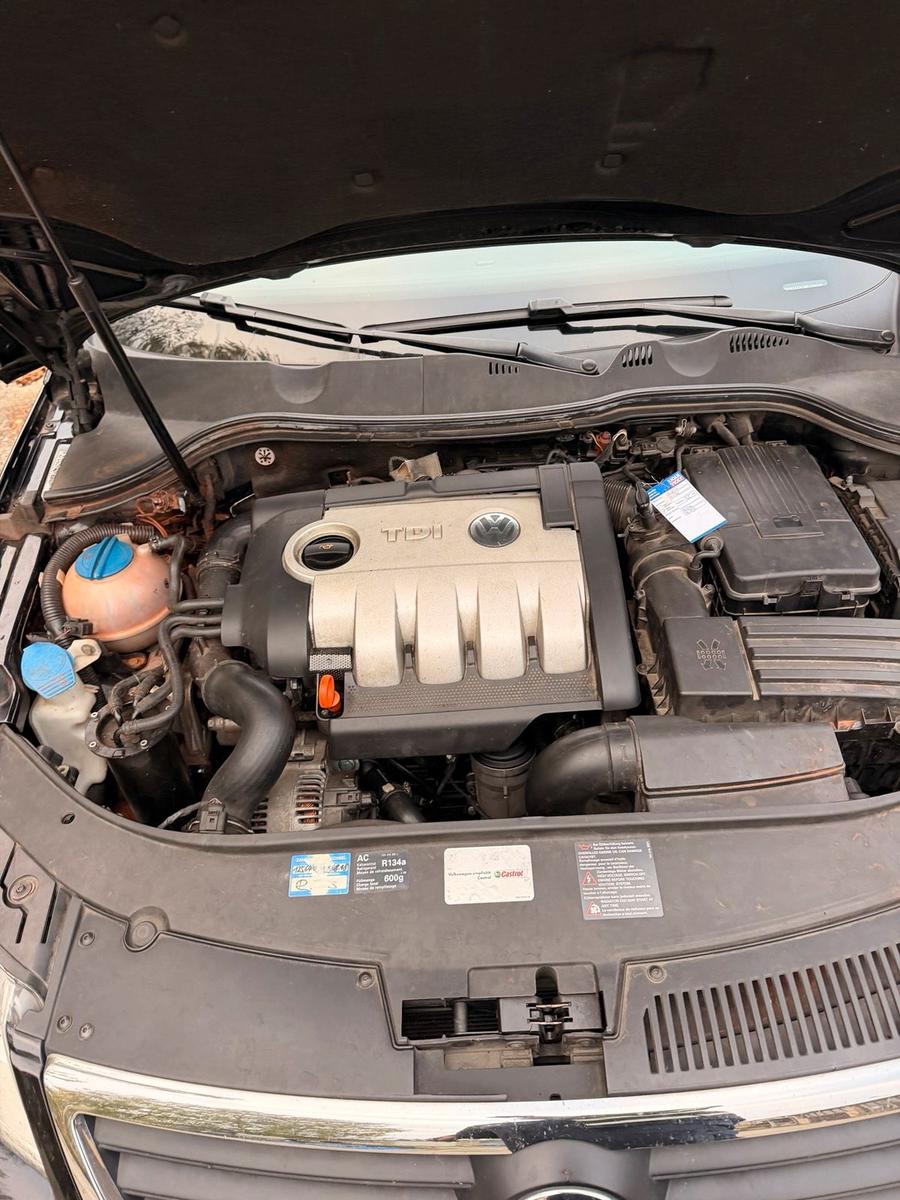 Volkswagen Passat 2006 — photo 11