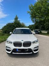 BMW X3 xDrive20i xLine AT xLine - BMW X3 Gebrauchtwagen in München