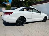 Mercedes-Benz TOP ! E 200 Sport Edition*PANO*KAMERA*LED - Mercedes-Benz: Sport Edition