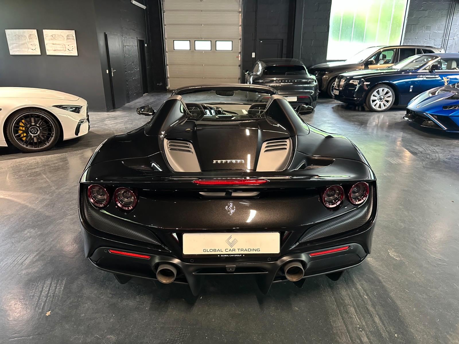 Ferrari F8 Spider*Lift*Passenger Display*HiFi*Carbon