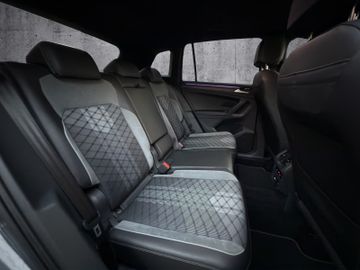 Volkswagen Tiguan R-Line 1.5 TSI DSG*BLACK*DIGITAL*LED*NAVI