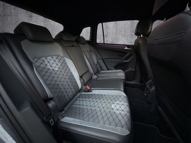 Volkswagen Tiguan R-Line 1.5 TSI DSG*BLACK*DIGITAL*LED*NAVI