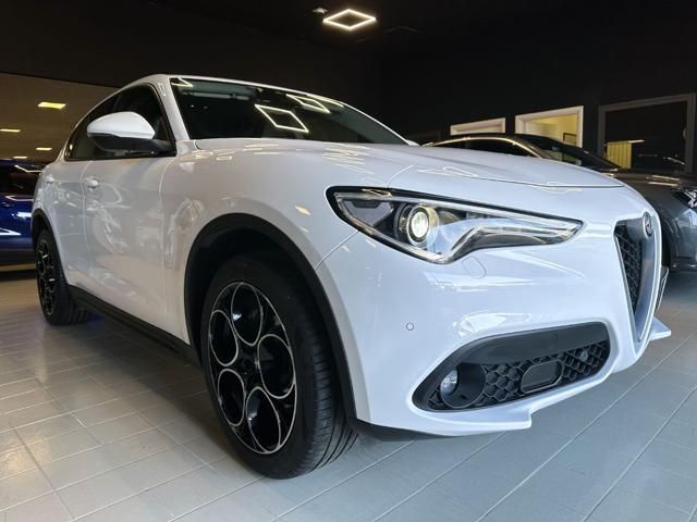 Alfa Romeo ALFA ROMEO Stelvio 2.2 Turbodiesel 210 CV AT8 Q4