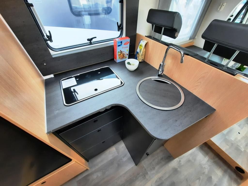 Fahrzeugabbildung Sunlight T 67 Adventure Edition Verfüg./Sparen Sie 12.121