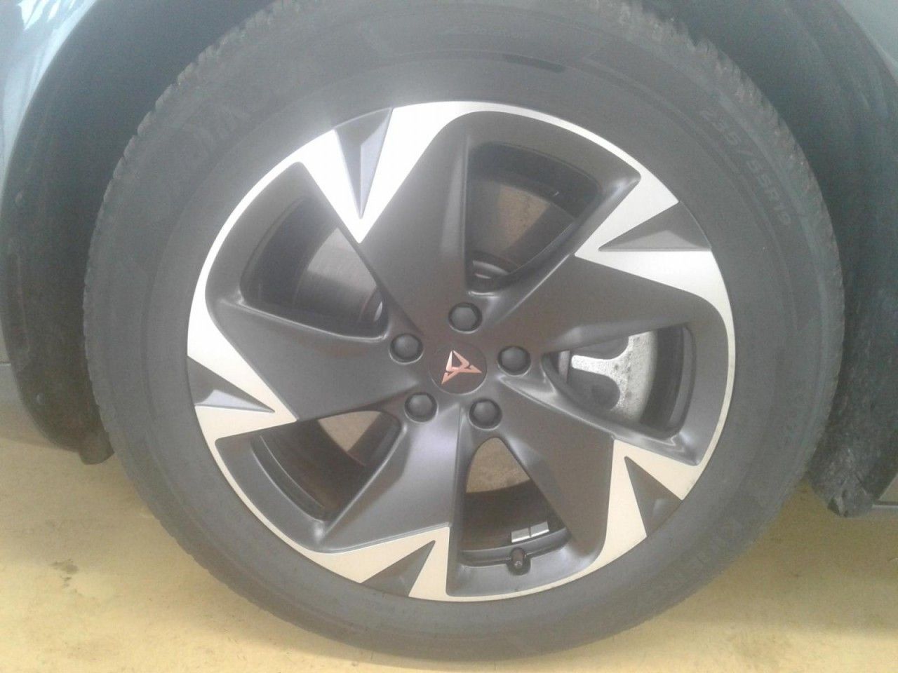 Cupra Tavascan - Bild 16