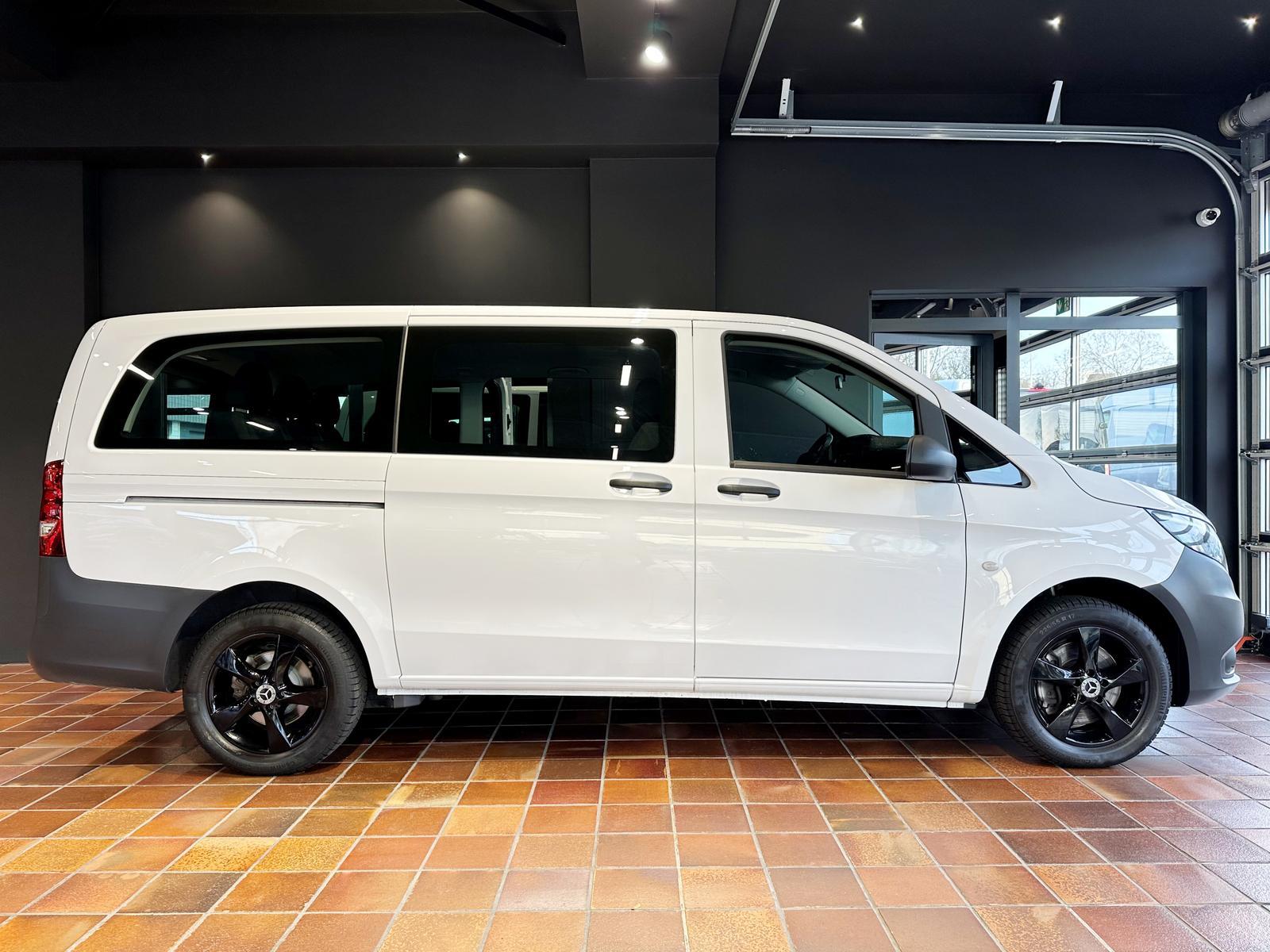 Mercedes-Benz VITO TOURER 114 4X4 LANG 2xSCH-TÜR 8SITZE STANDH