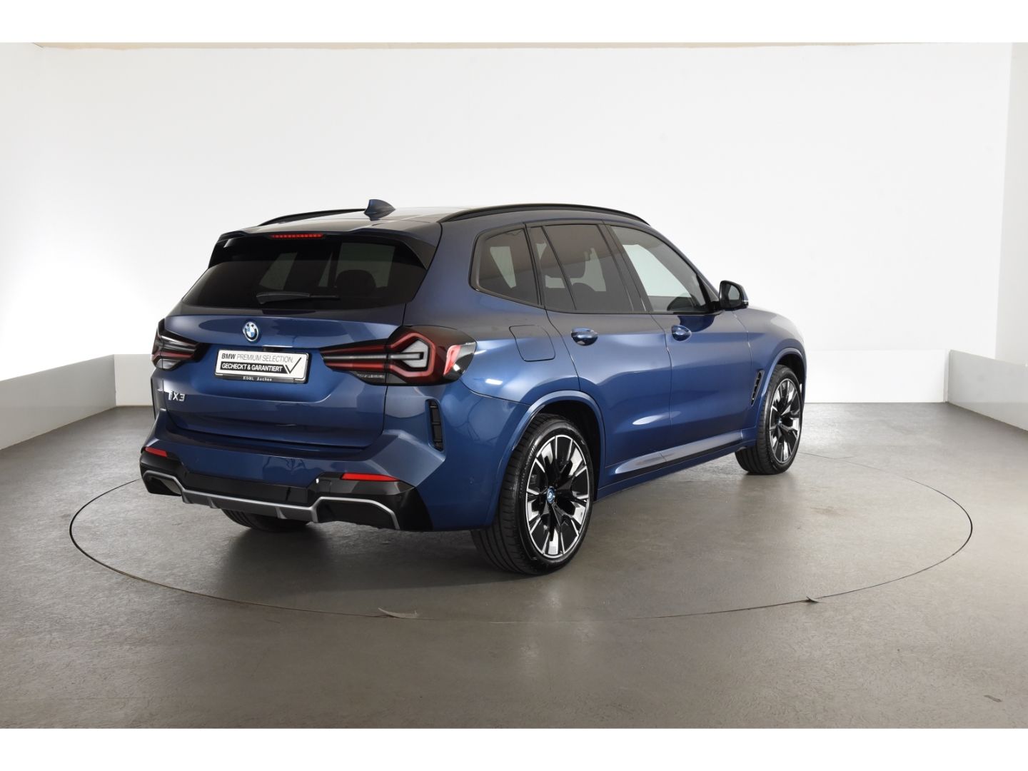 BMW iX3 Impressive M Sport Rückfahrkamera Harman Kar foto 4
