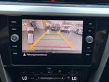 Volkswagen Arteon R-Line Leder Navi Kamera AHK "20 LED Spor - VW Arteon in Chemnitz