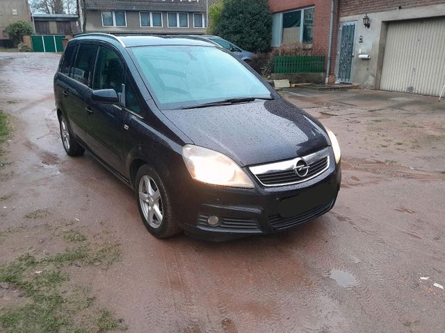 Opel Zafira 1.9CDTi Navi Leder PDC 7 Sitze