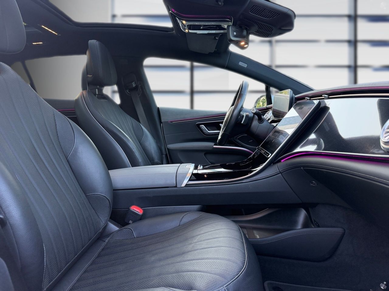 Fahrzeugabbildung Mercedes-Benz EQS 450+ AIRMAT+PANO+DISTR+360+MEMO+PROJ.LIGHT++