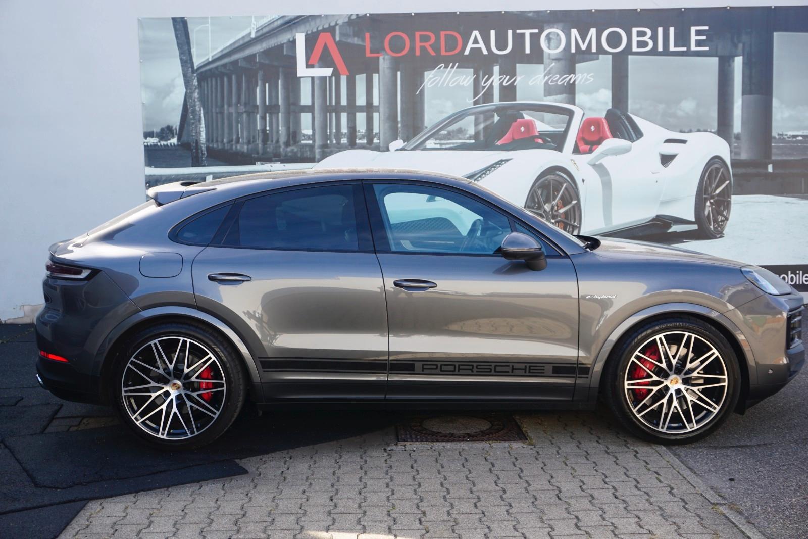 Porsche Cayenne Coupe SE-Hybrid*HAL*AHK*22"RS*BOSE*