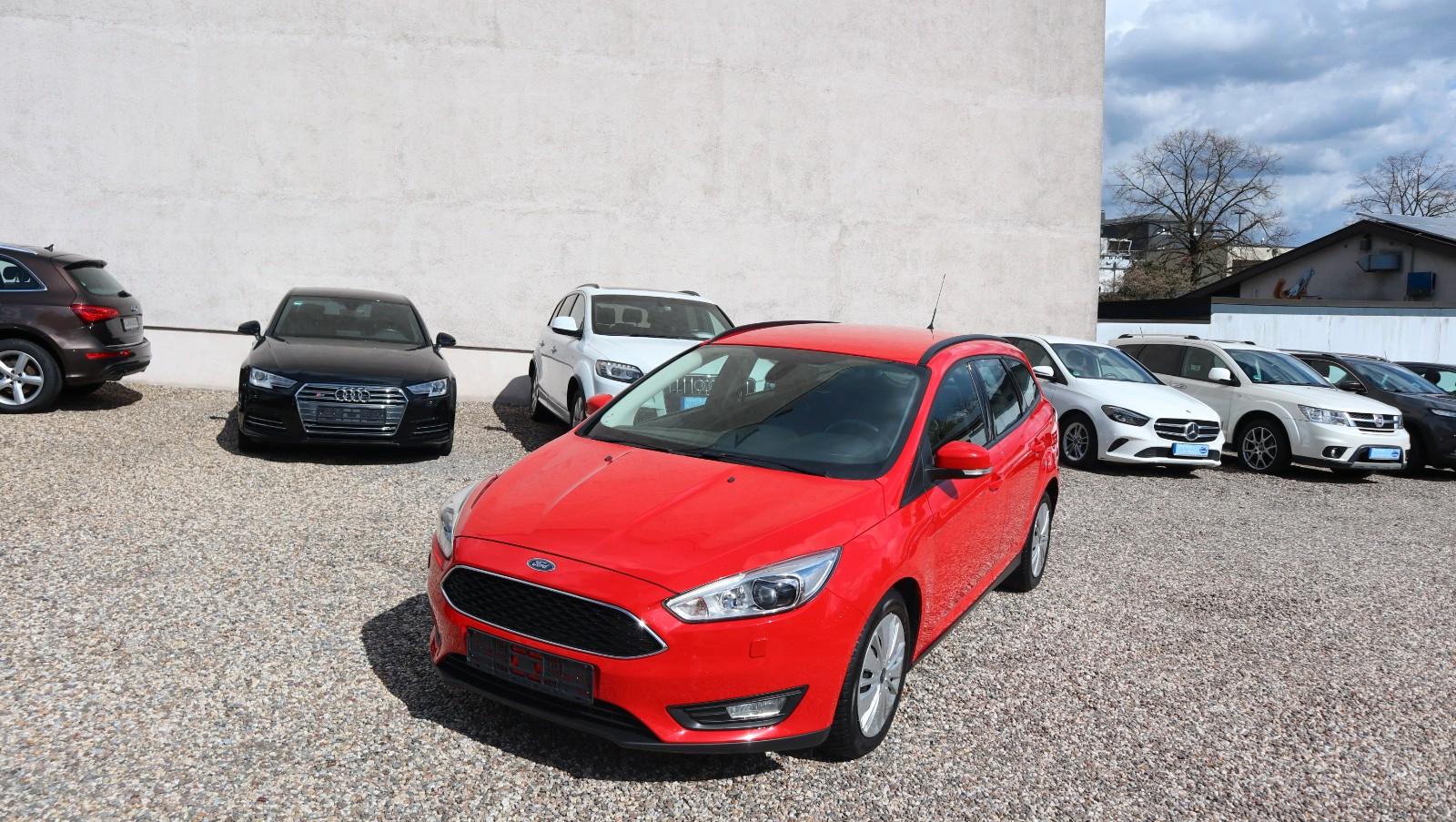 Ford Focus Lim. 1,0  Titanium*1.Hand*Klima*Alus*Navi*