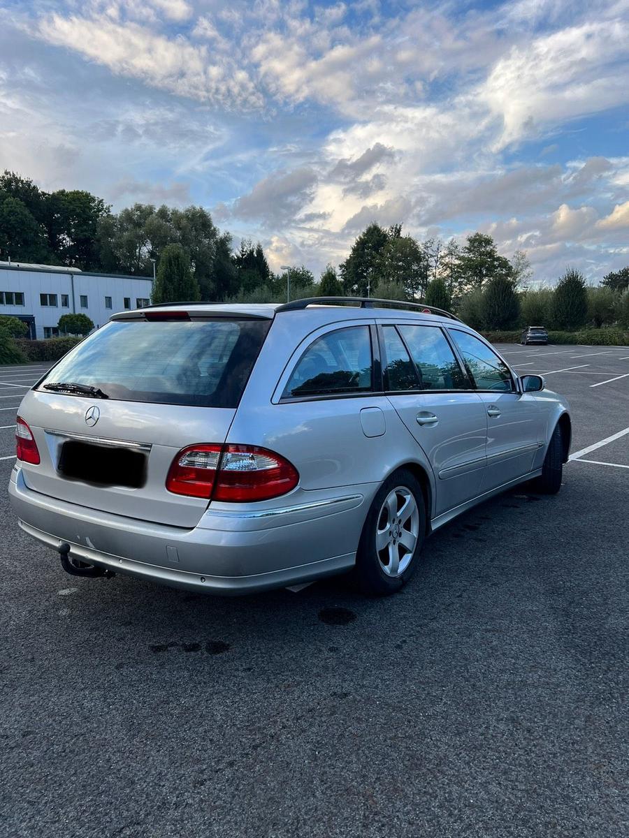 Mercedes-Benz E280 2004 — photo 6