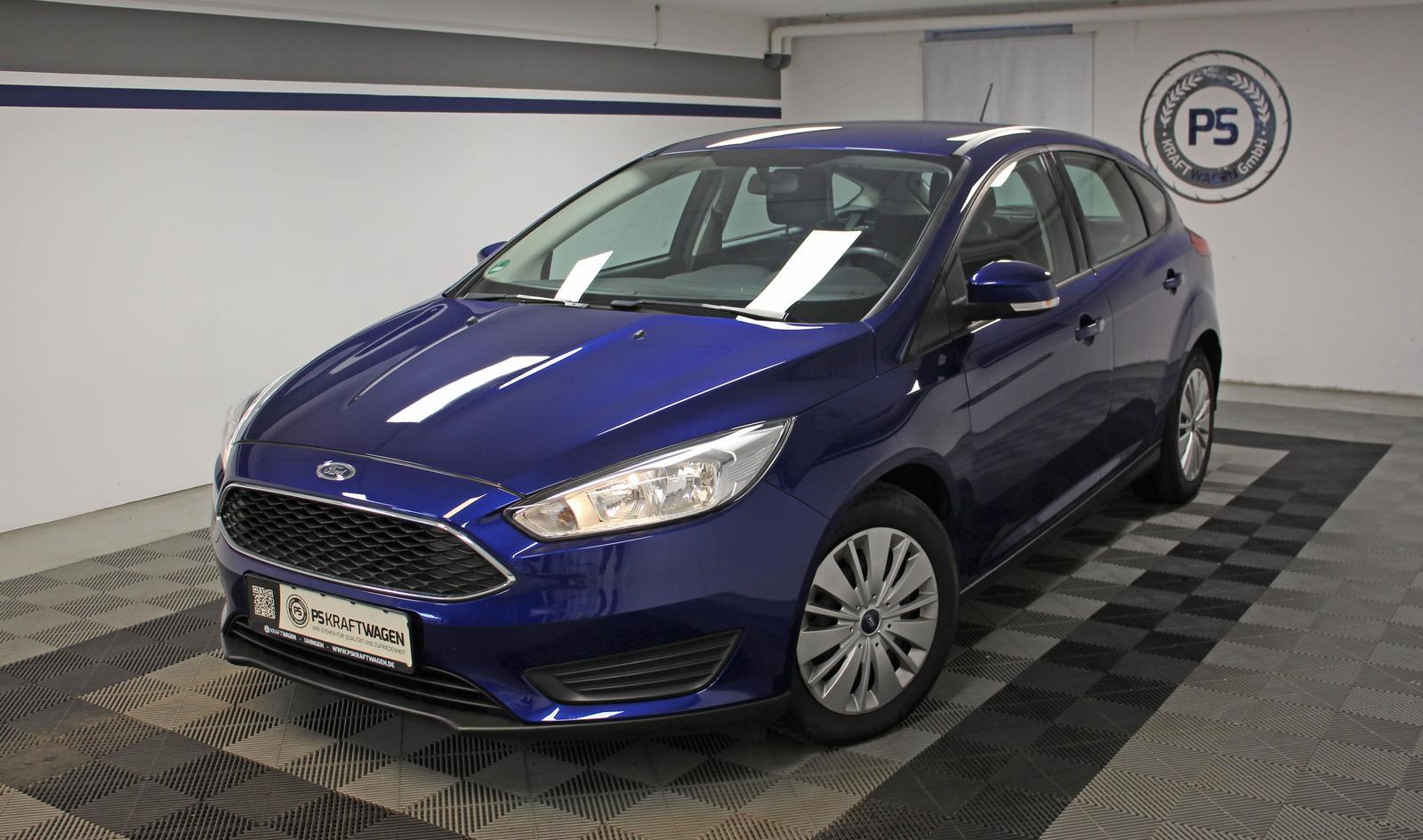 Ford Focus 1.0 Lim. KLIMA USB SITZHEIZ. 53TKM SAUBER