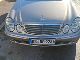 Mercedes-Benz E 200 KOMPRESSOR T CLASSIC Classic - Mercedes-Benz E 200 aus 2005: Kompressor