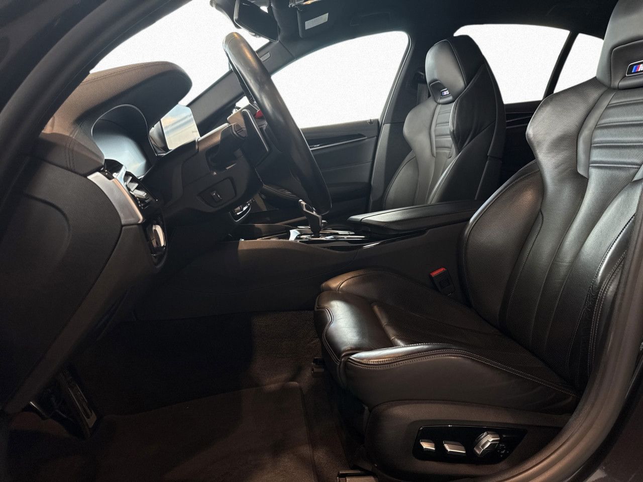 BMW M5 - Bild 9
