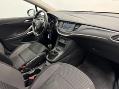 OPEL Astra K Sports Tourer Business*NAVI*PDC*AHK* OPEL Astra K Sports Tourer Business*NAVI*PDC*AHK*