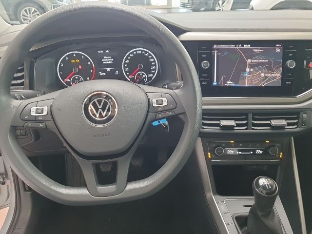 Fahrzeugabbildung Volkswagen Polo 1.0 Comfortline NAVI SHZ PDC CLIMATR. TEMPO