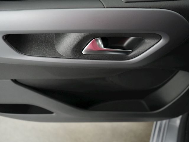 Combo E FACELIFT GS CDTI AT+RÜCKFAHRKAMERA+SCHIE