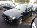 BMW X3 Baureihe X3 3.0si - BMW X3 mit Benzin-Antrieb: Geländewagen, 0si