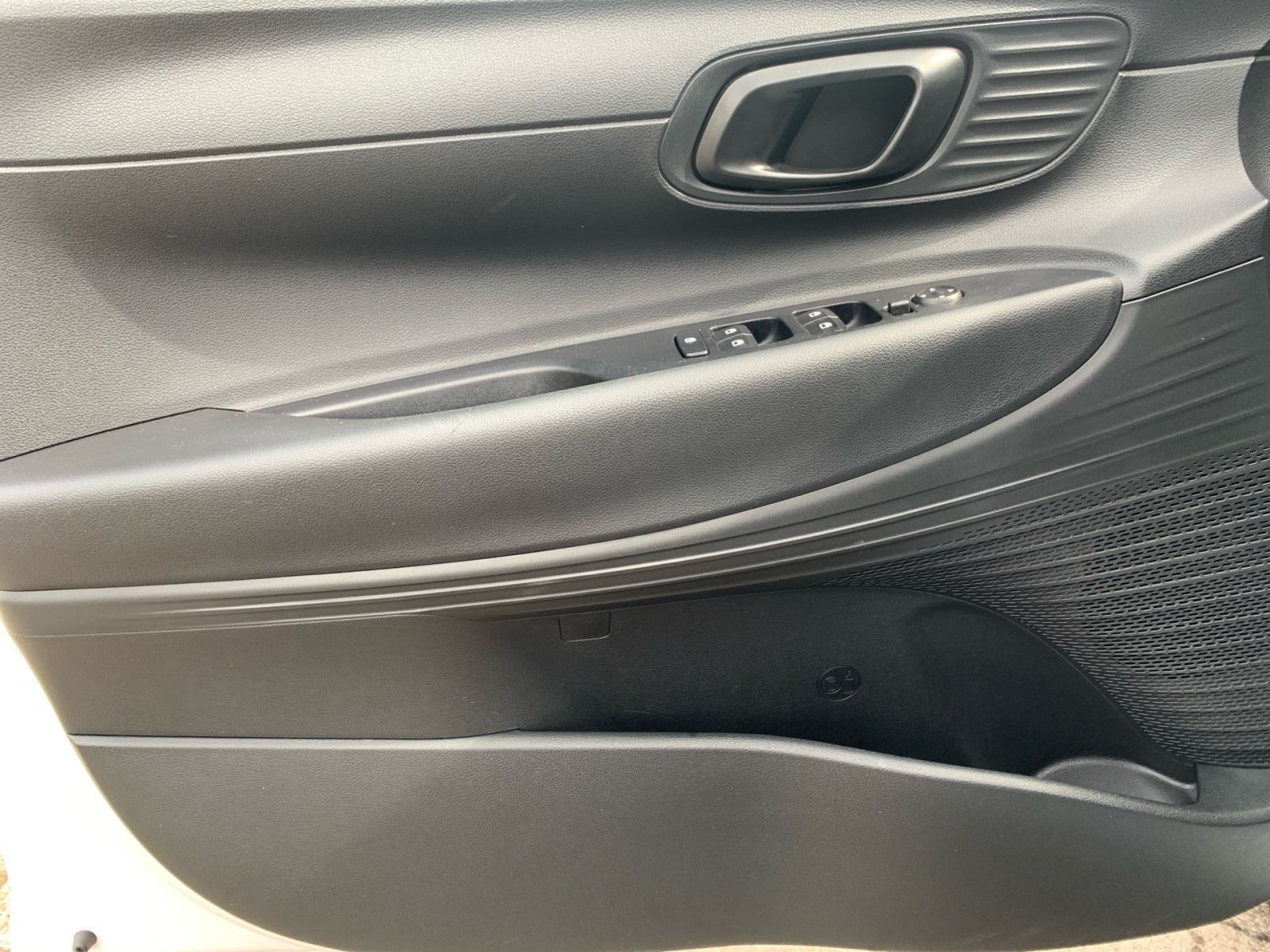 Fahrzeugabbildung Hyundai BAYON 1.0 T-GDI Select Navi Kamera Allwetter