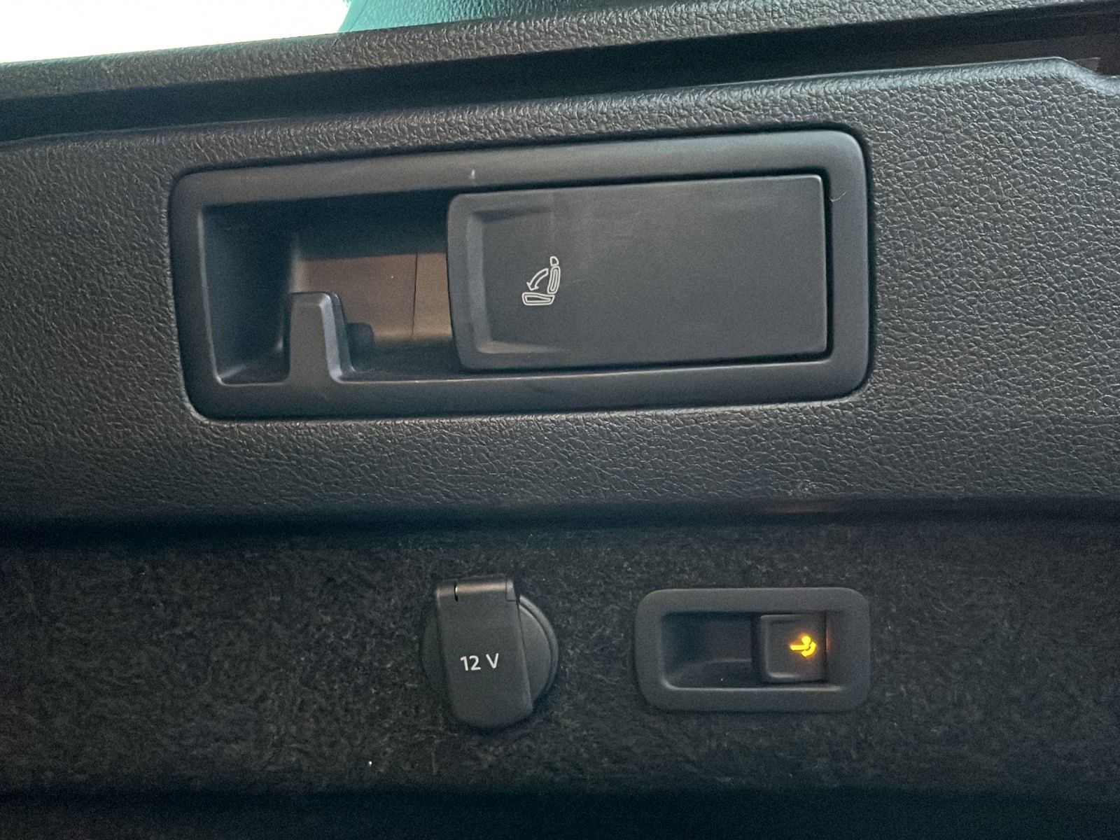 Volkswagen Passat Variant - Bild 17