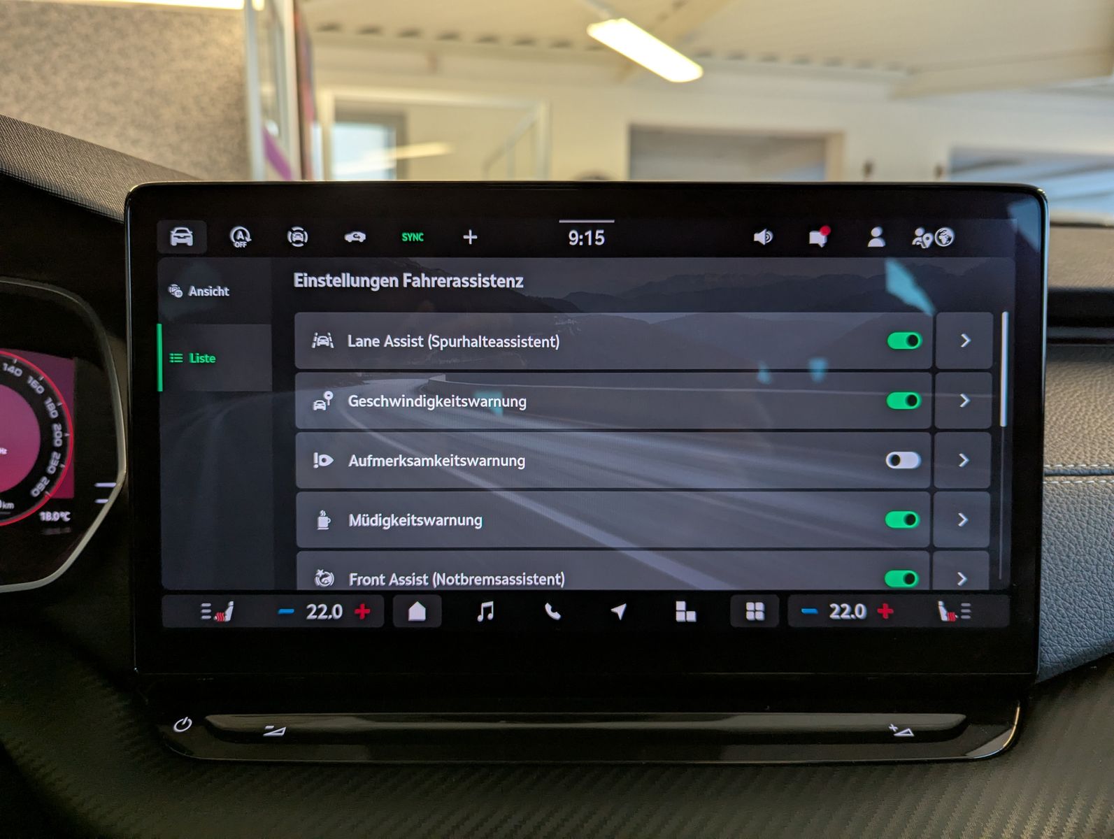 Изображение автомобиля SKODA Octavia 1.5 TSI Sportline Pano Martix Cam AHK