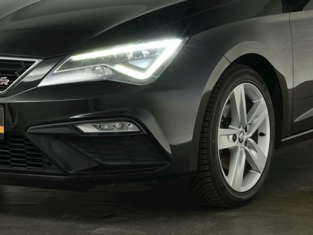 Leon ST TSI FR+LED+NAVI+RÜCKFAHRKAMERA+SITZHEIZU