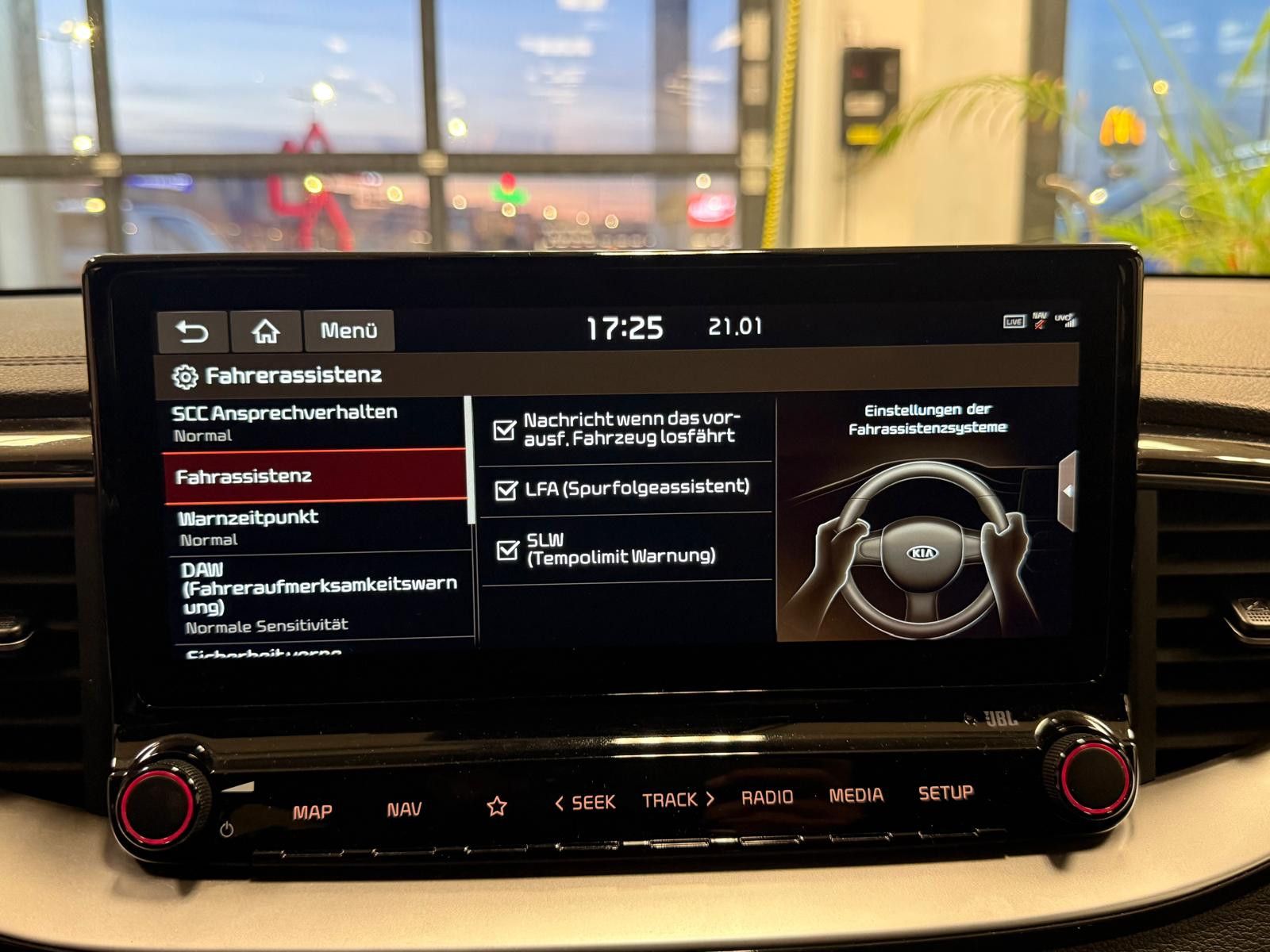 Fahrzeugabbildung Kia pro cee'd / ProCeed / LED / NAVI / SCHECKHEFT /