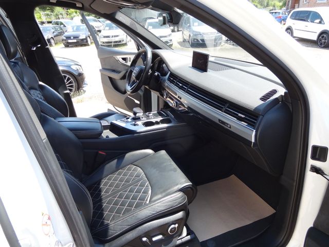 Fahrzeugabbildung Audi Q7 3.0TDI/HUD/Pano/StH/22-Zoll/1.Hd/AHK/3xS-Line