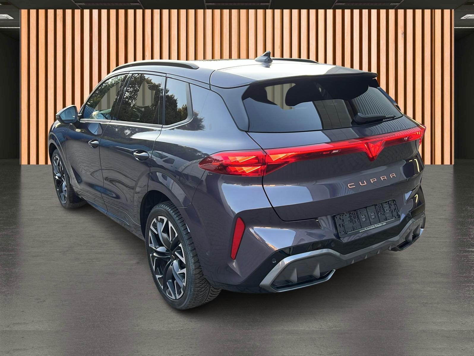 Cupra Terramar 2.0 TSI 4Drive VZ*DCC*KeyG*HeadUp*Pano, миниатюра 8
