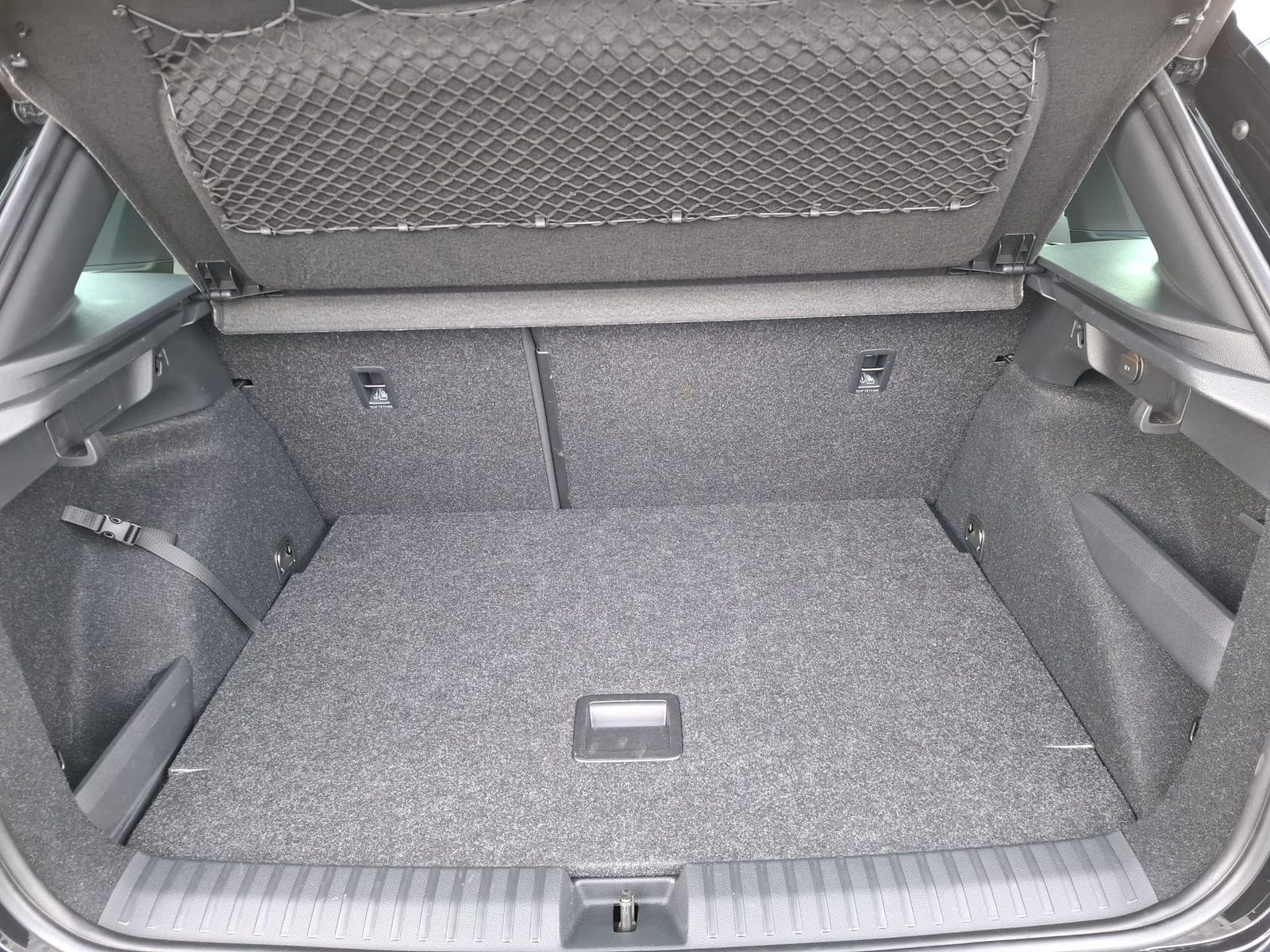 Fahrzeugabbildung SKODA Kamiq 1.5 TSI DSG Monte Carlo PANO*MATRIX*5J.GAR