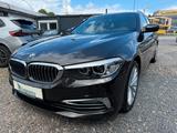 BMW 520 i Luxury Line - BMW 520 mit Benzin-Antrieb: Kombi