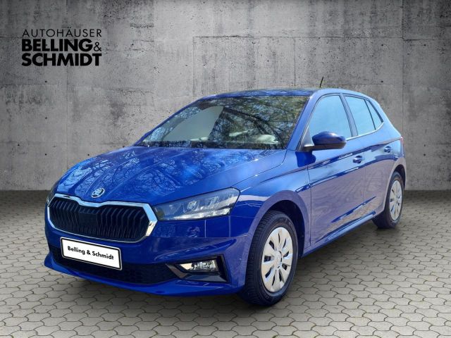 Fabia 1.0 MPI Essence ParkPilot