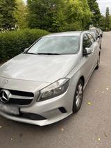 Mercedes-Benz Mercedes A-Klasse 2016 Benzin Euro 6  136... - Mercedes-Benz 200 in München