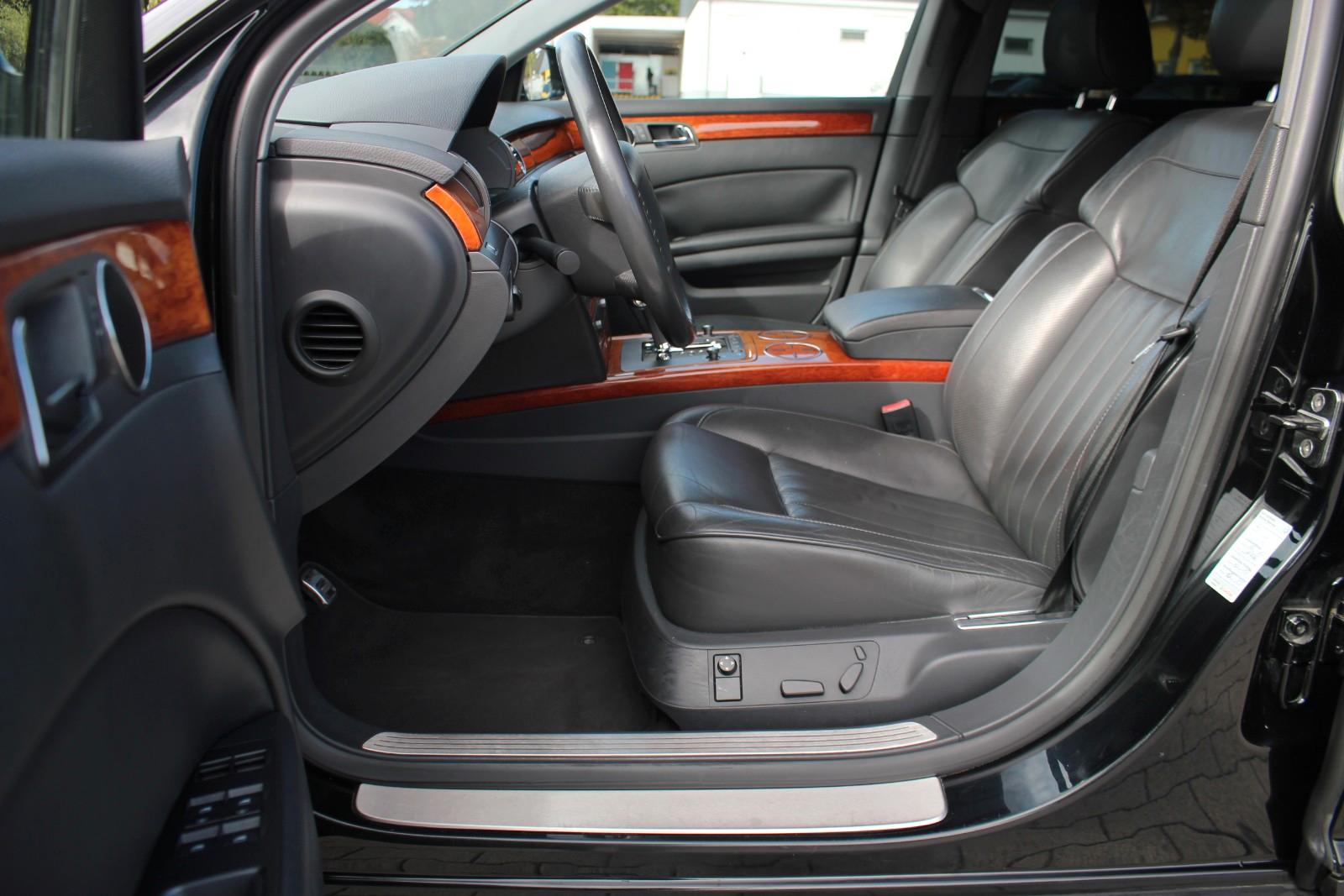 Volkswagen Phaeton V6 4Motion*NAVI*XENON*LEDER*PDC*4xSHZ*