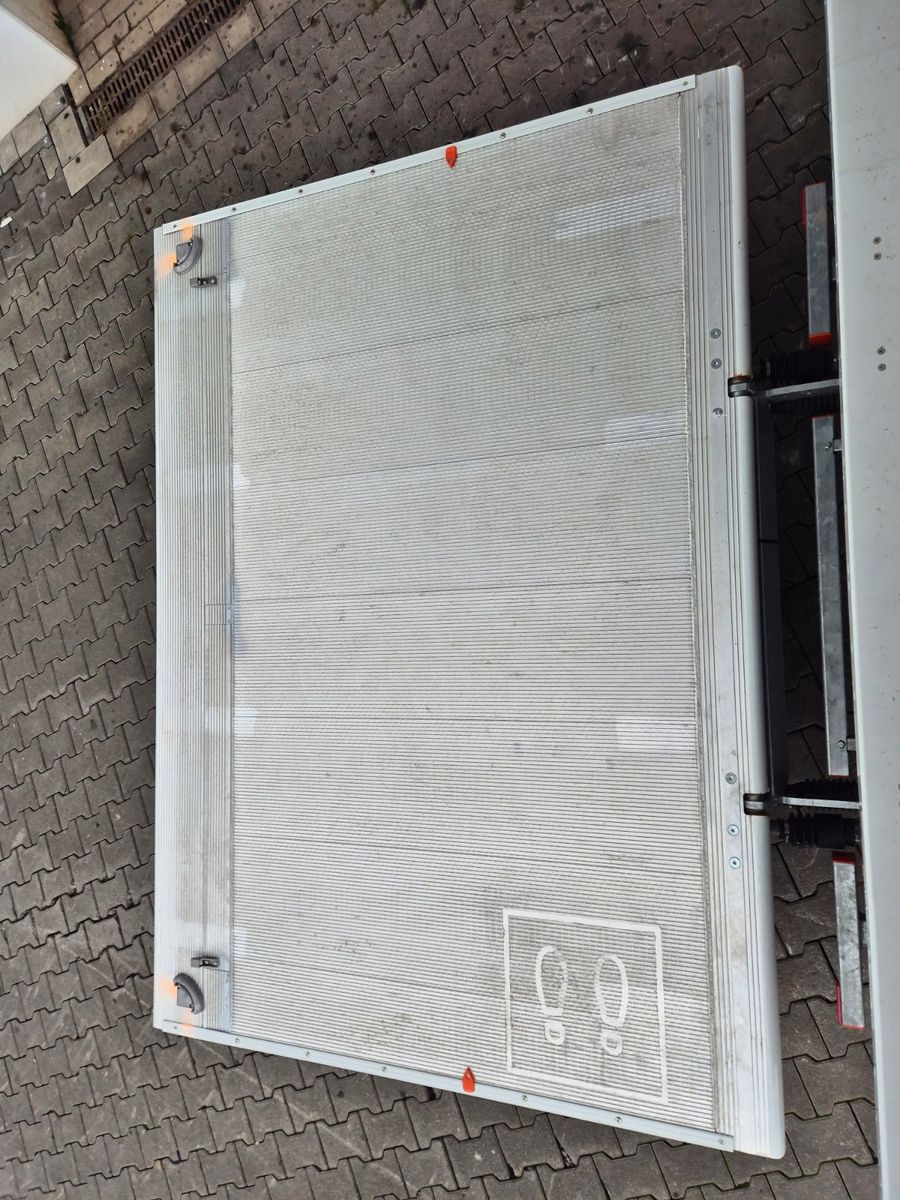 Fahrzeugabbildung Iveco Eurocargo ML75E19/P LBW  Spoiler Klima 3 Sitze