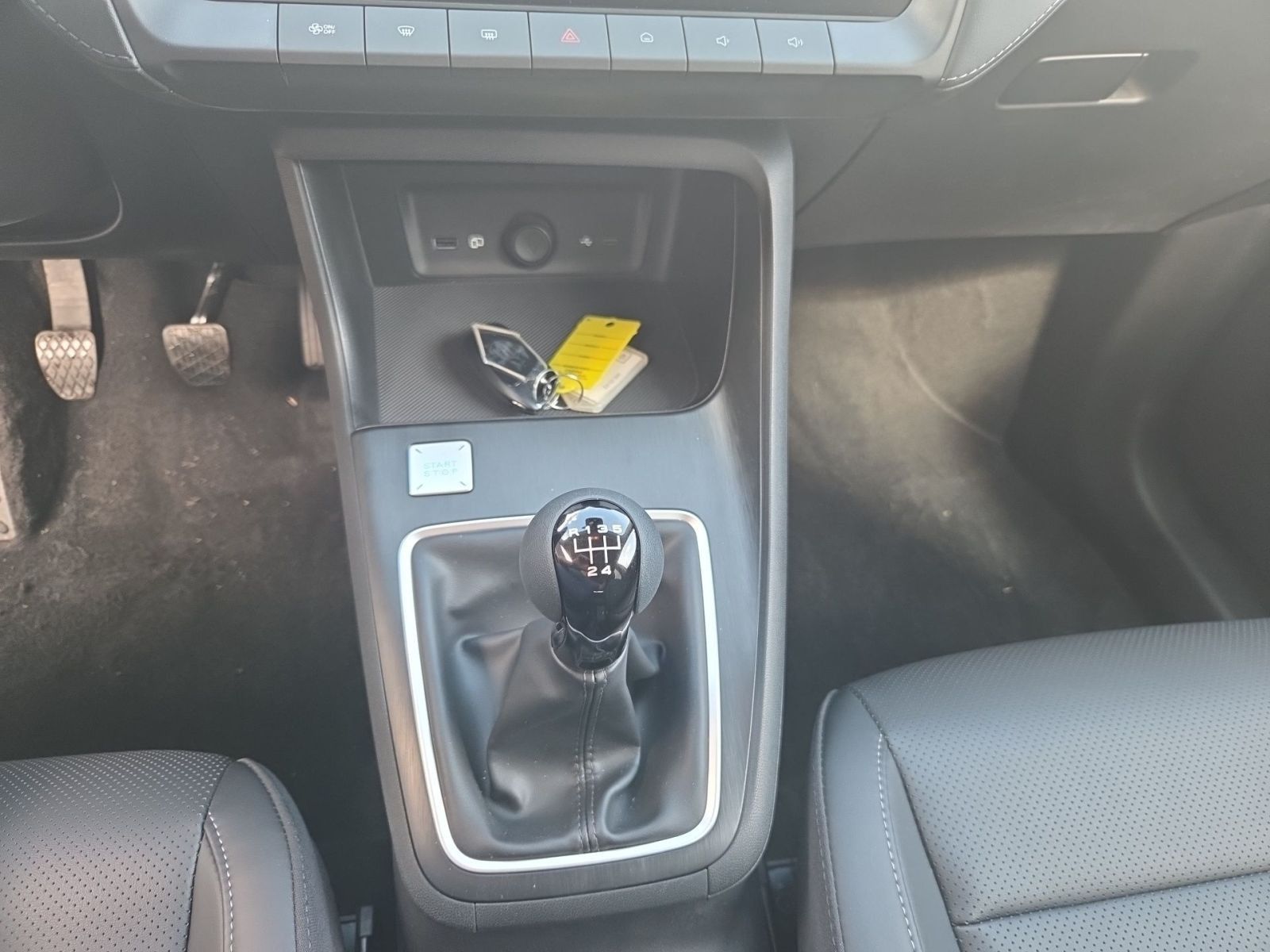 Fahrzeugabbildung MG ZS 1.5 T 85 kW Comfort *NAVI*KLIMA*360°KAMERA