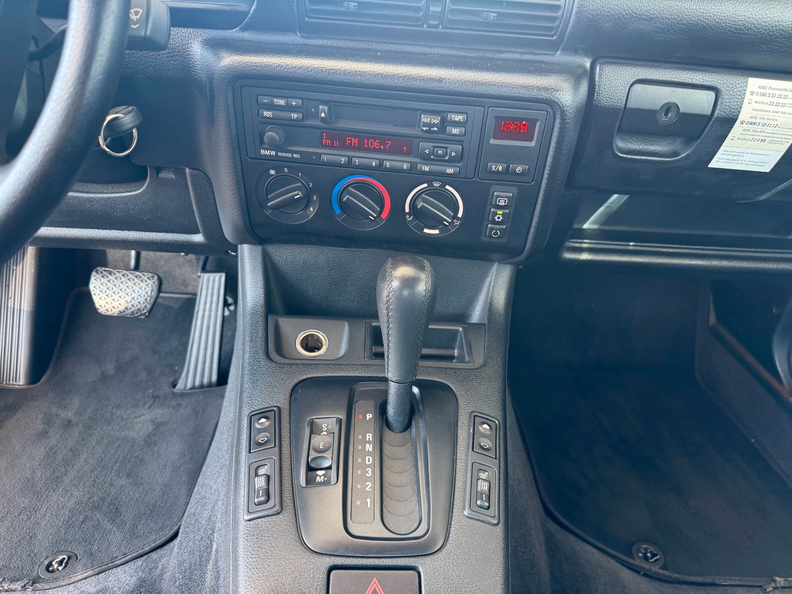 Fahrzeugabbildung BMW 316i Compact Automatik Leder/Klima/2.Hand