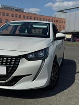 Peugeot 208 PureTech 75 Allure Allure - Peugeot 208 von privat